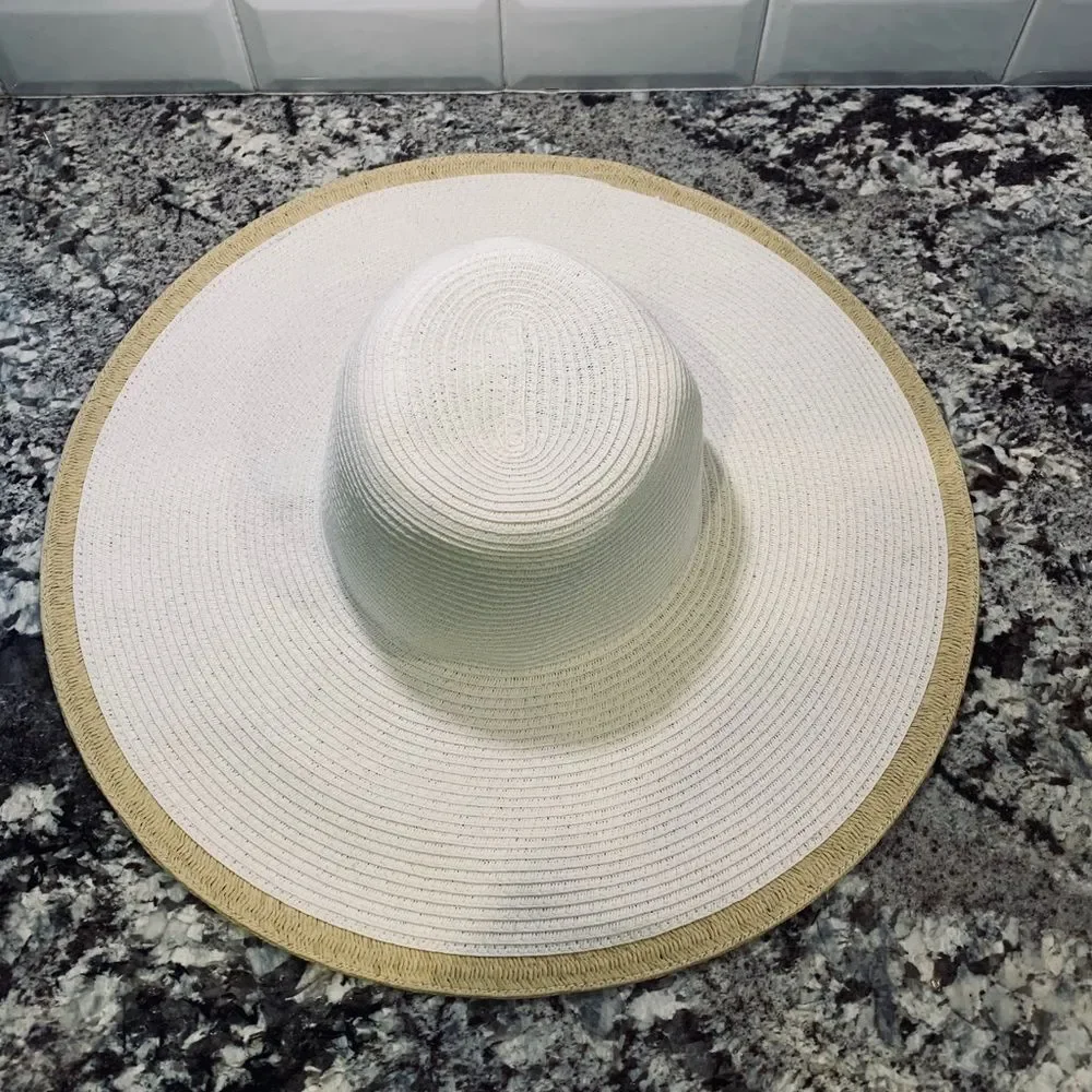 N/A floppy hat